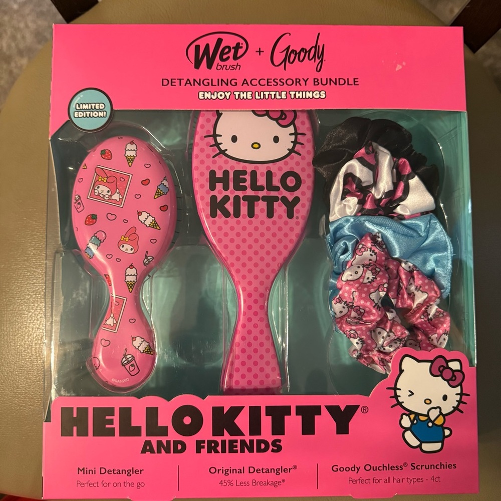 Hello Kitty wet brush bundle - NIB wet brush hello kitty set